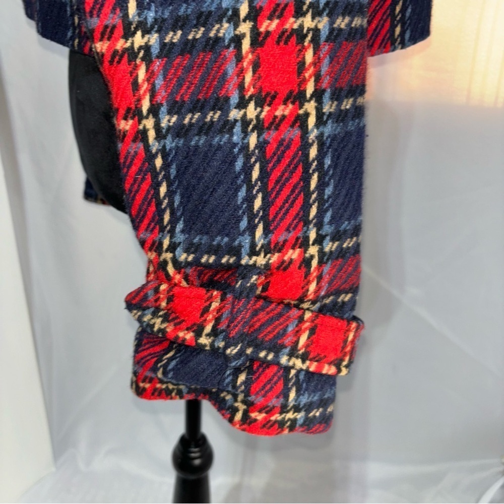 Me Jane Red Plaid Cropped Jacket Coat Size XL - Picture 4 of 10